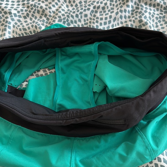 Lululemon Smooth Stride Short - Picture 8 of 10